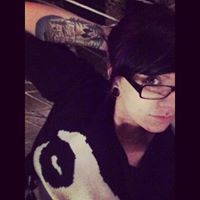 Laura Drake Photo 43