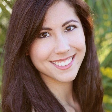 Melanie Torres Photo 22