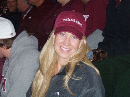 Elizabeth Rutherford Photo 25