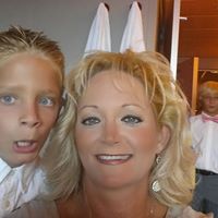 Shelly Sims Photo 28