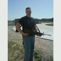 Peter Hebert Photo 23