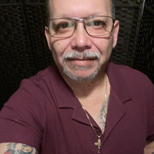 Steven Valentin Photo 17