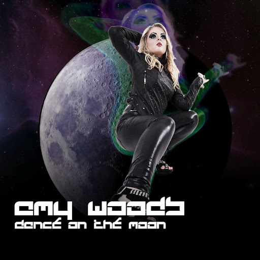 Amy Woods Photo 21