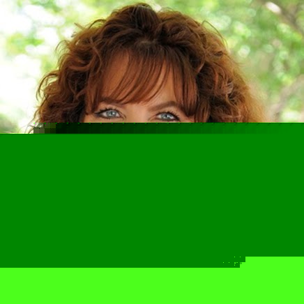 Michelle Howland Photo 17
