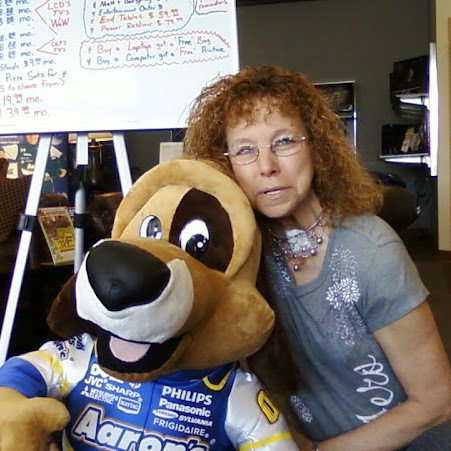 Linda Adkins Photo 34