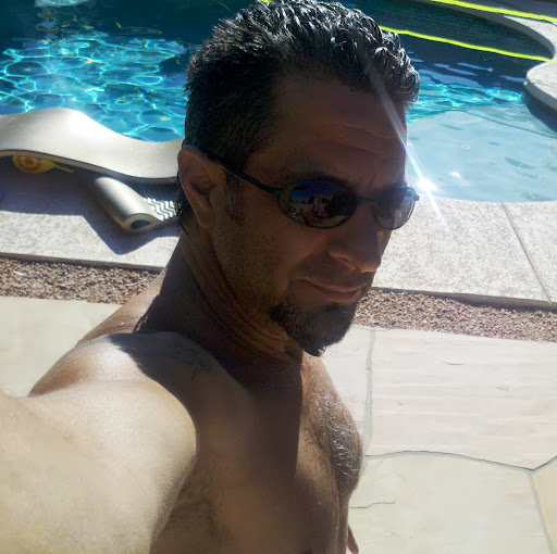 Stephen Silva Photo 15