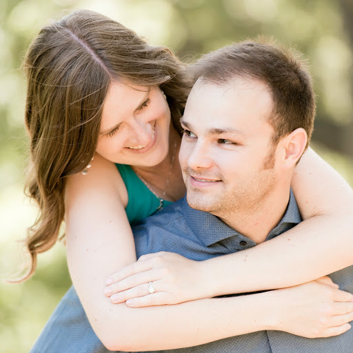 Laura Porter Photo 17