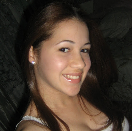 Yris Rodriguez Photo 16