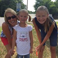 Traci Johnston Photo 11