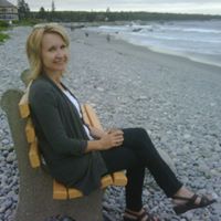 Beth Stuart Photo 45