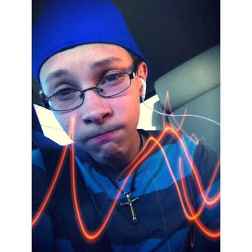 Kyle Schroeder Photo 35