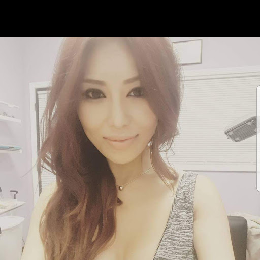 Christine Limb Photo 6