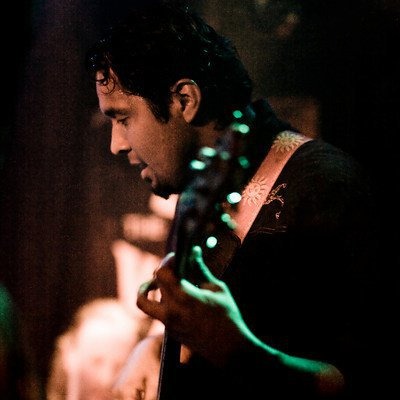 Alex Romero Photo 36