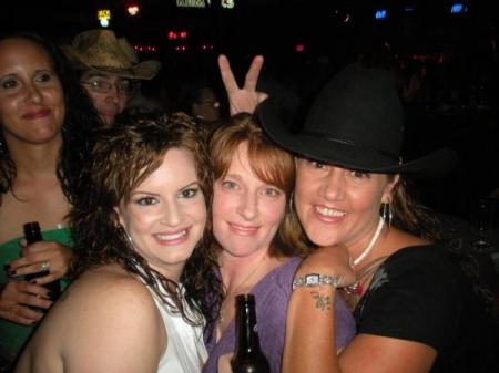 Tracy Ferguson Photo 30