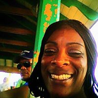 Michelle Layne Photo 17