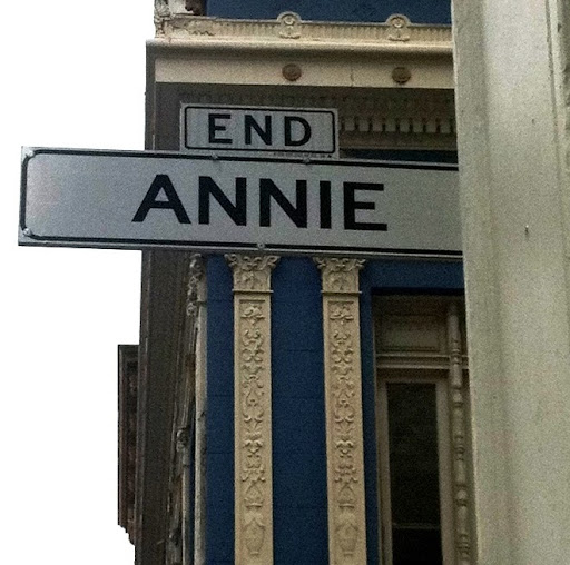 Anne King Photo 42