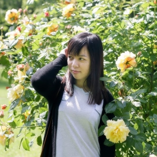 Phuong Do Photo 6