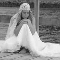 Elisabeth Robles Photo 16