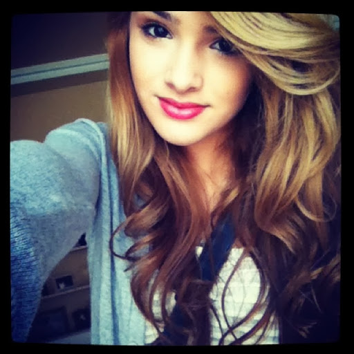 Jacqueline Mejia Photo 17