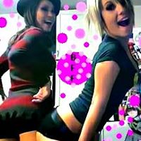 Ellie Alexander Photo 23