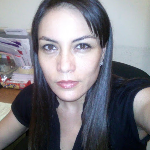 Blanca Quinones Photo 4