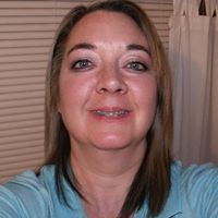 Julie Robbins Photo 32