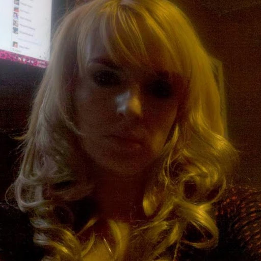 Kristin Riley Photo 19