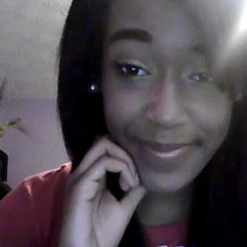 Paula Daley Photo 11