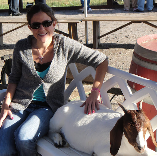 Julie Howe Photo 14