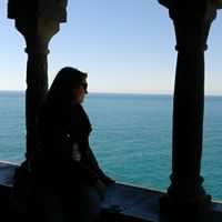 Laura Gruber Photo 39