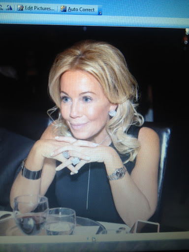 Suzanne Muir Photo 4