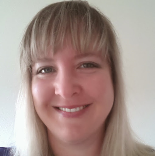 Jennifer Clements Photo 6