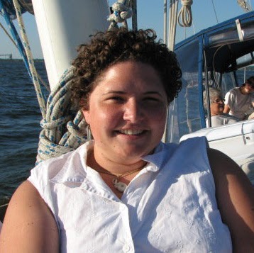 Caroline Brown Photo 12