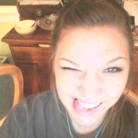 Laura Wagner Photo 42