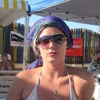Kristin Schroeder Photo 23