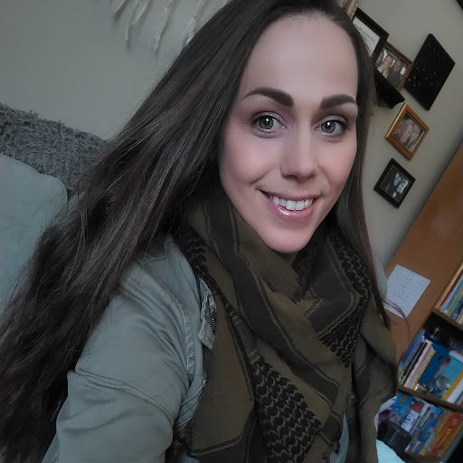 Stacey Maynard Photo 7
