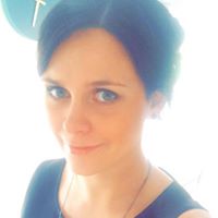 Nicole Jacobsen Photo 37