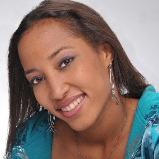 Dolores Thompson Photo 7