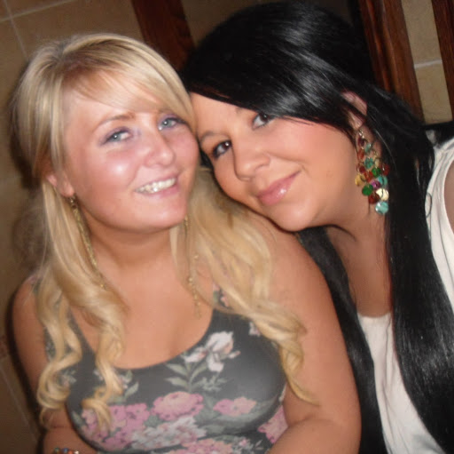 Amy Geoghegan Photo 11