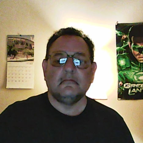 Richard Urbina Photo 17