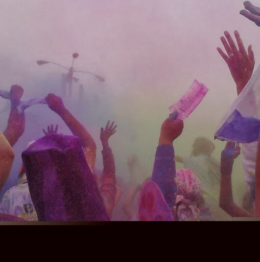 Jennifer Singleton Photo 26