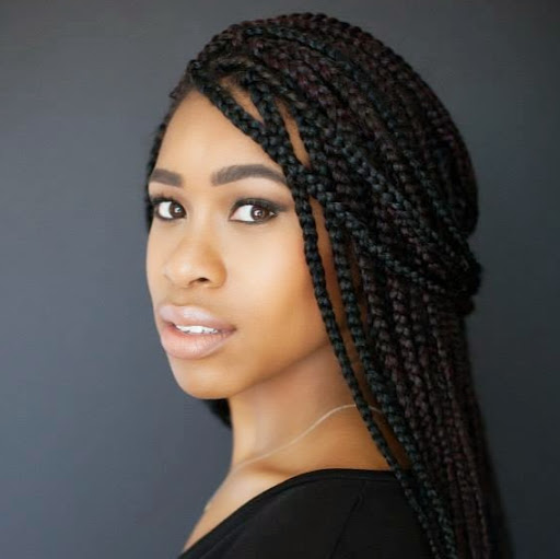 Tamara Richards Photo 10