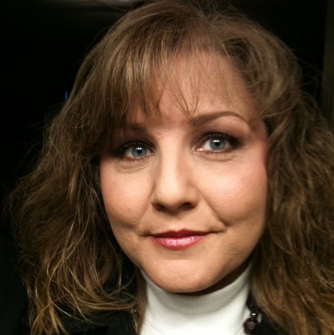 Melinda Nelson Photo 16