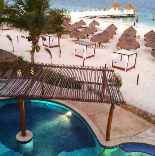 Michele Humphrey Photo 10