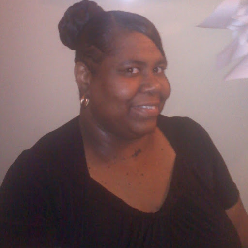 Sandra Nicholson Photo 28