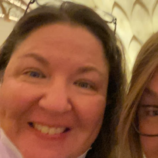 Christine Neville Photo 9