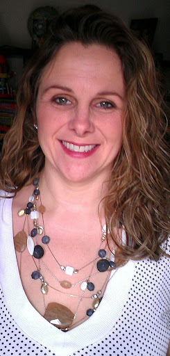 Colleen Nichols Photo 12