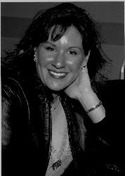 Michelle Valentine Photo 29