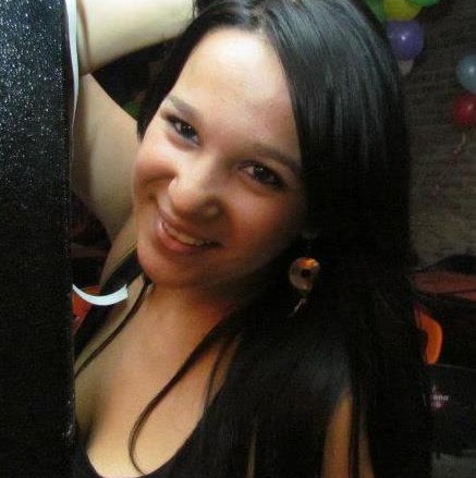 Julia Gutierrez Photo 12