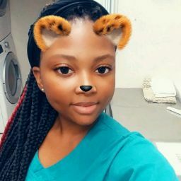 Erica Perry Photo 13